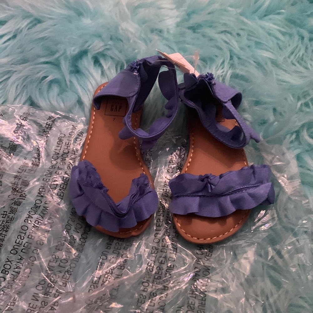 Girls slippers size 7